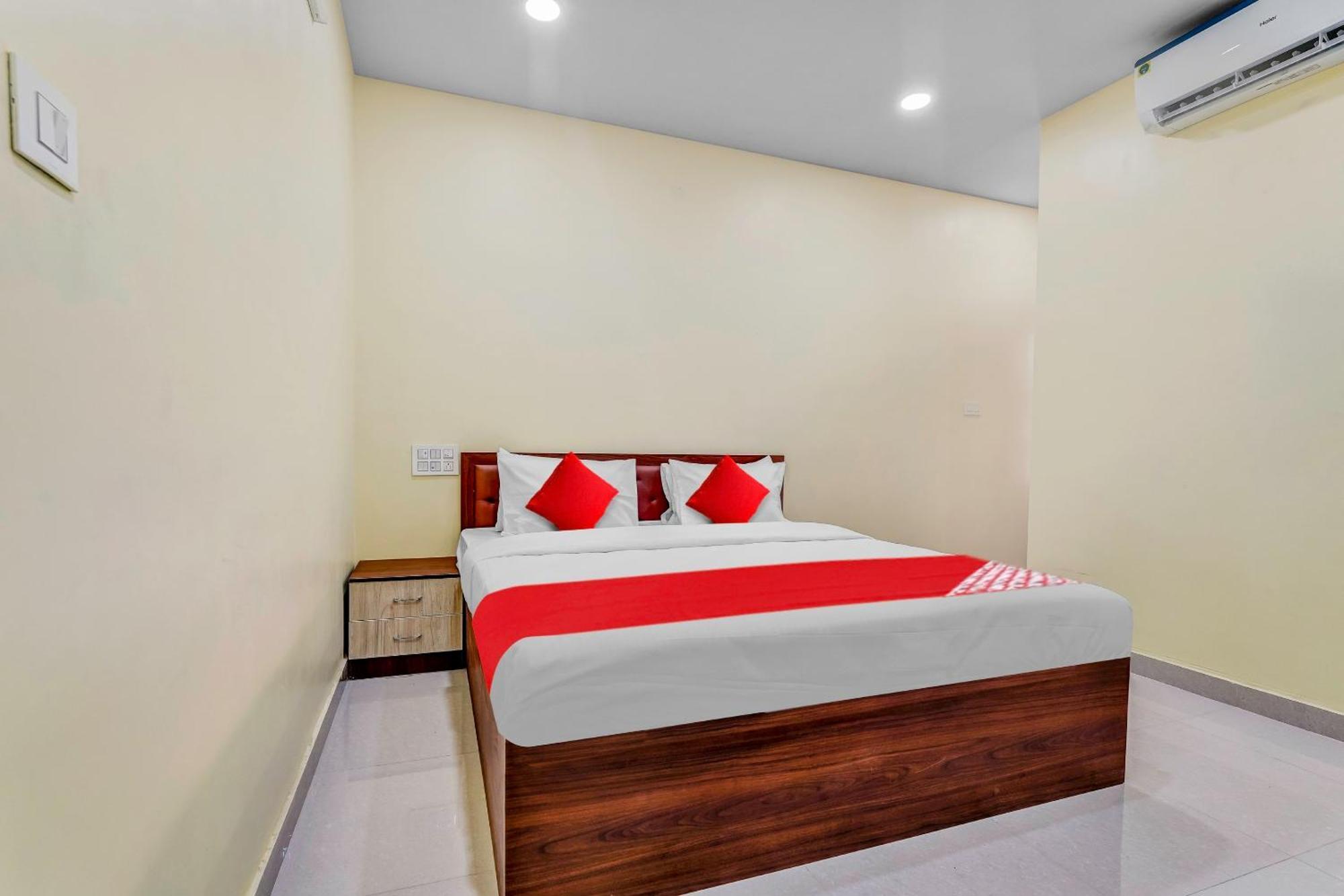 Oyo Flagship Hotel Ayodhya Bengaluru Zewnętrze zdjęcie