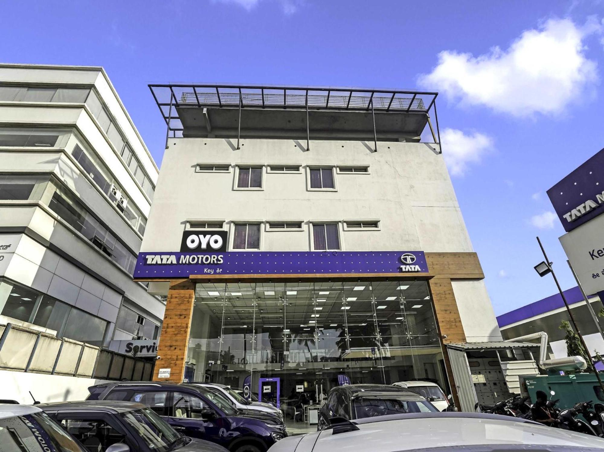 Oyo Flagship Hotel Ayodhya Bengaluru Zewnętrze zdjęcie