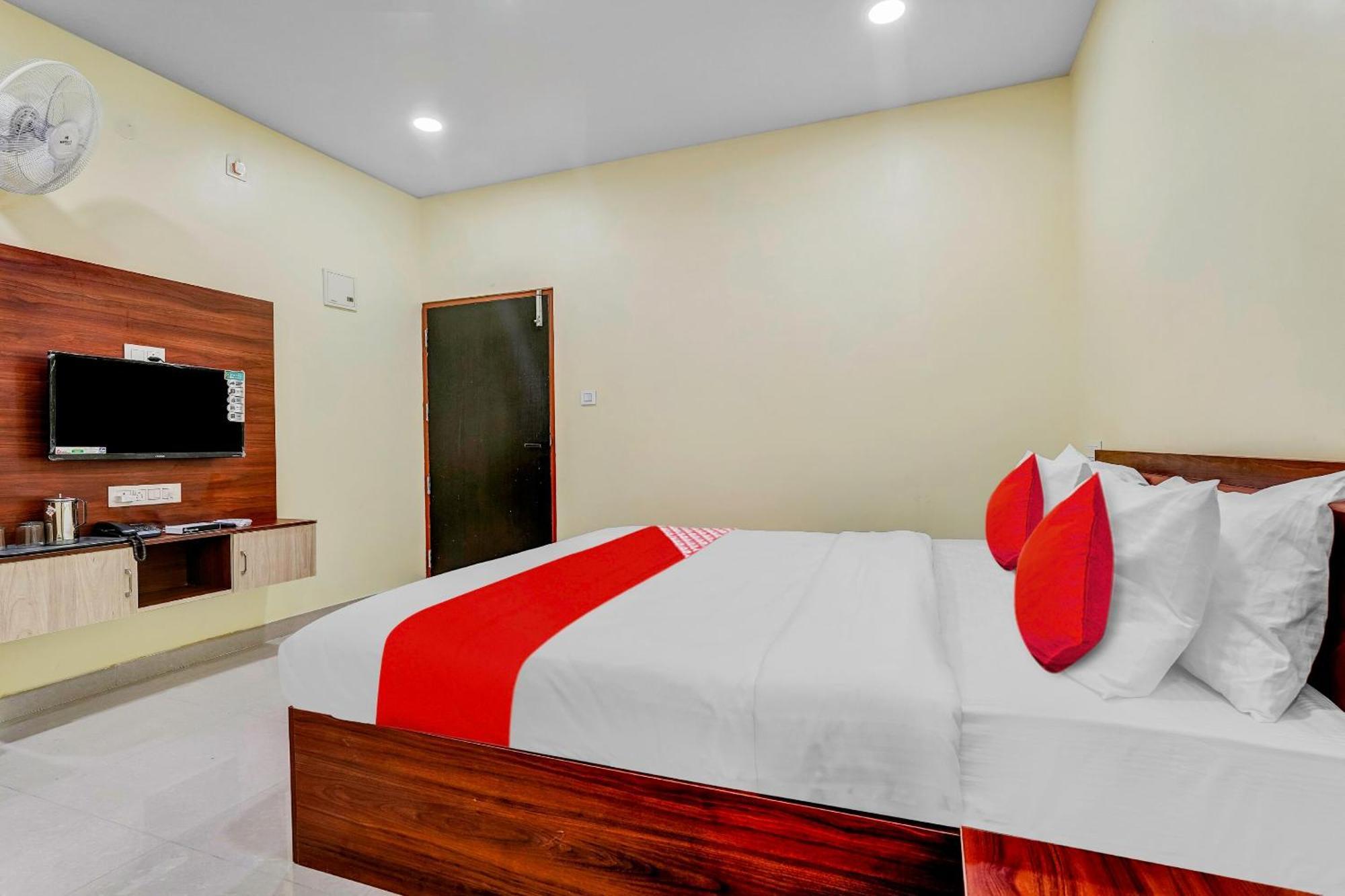 Oyo Flagship Hotel Ayodhya Bengaluru Zewnętrze zdjęcie